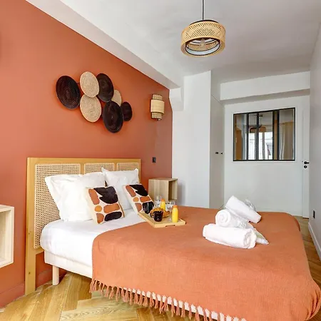 266 Montefiore Superbe A *